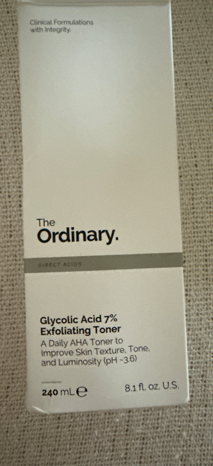 Tónico de Ácido Glicólico 7% The Ordinary – Exfoliante Renovador y Aclarante - 240ml