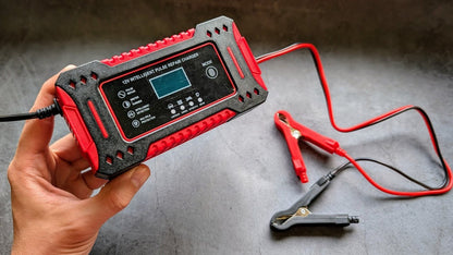 Jumper Inteligente 12V – Potencia de Arranque de Emergencia en Formato Portátil