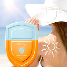 Protector Solar con Aloe Vera: ¡Hidratación Profunda y Máxima Protección!